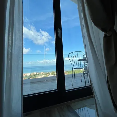 A La Puesta Del Sol Agropoli